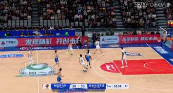 j9九游真人游戏第一平台仔细拆解同曦的防守，看看林葳到底行不行